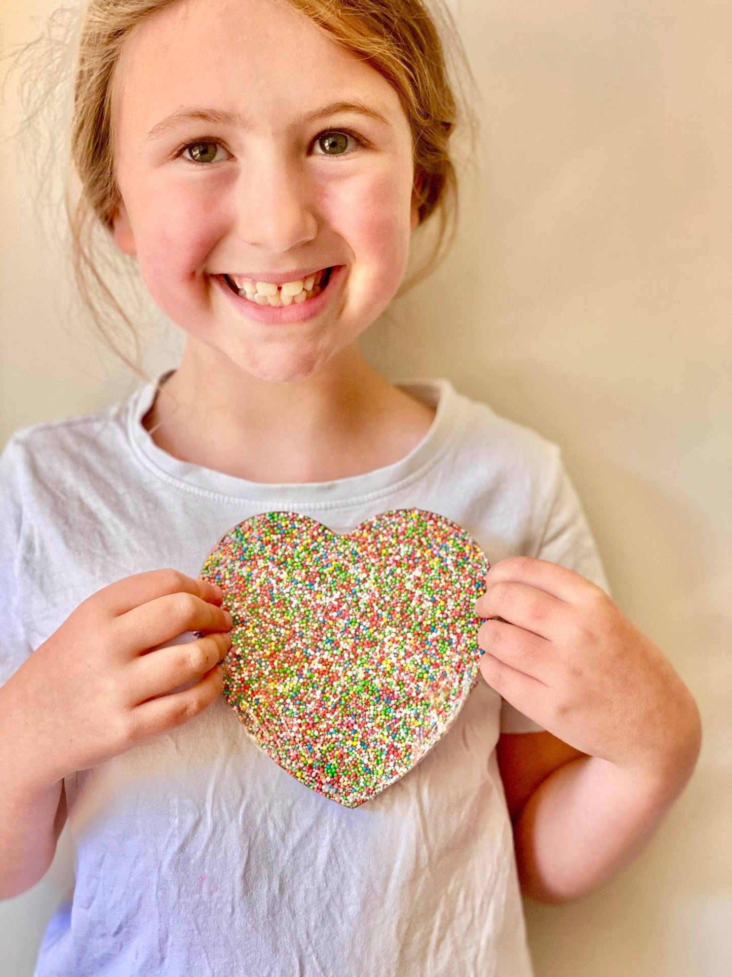 Giant Speckle Heart 150g image 1