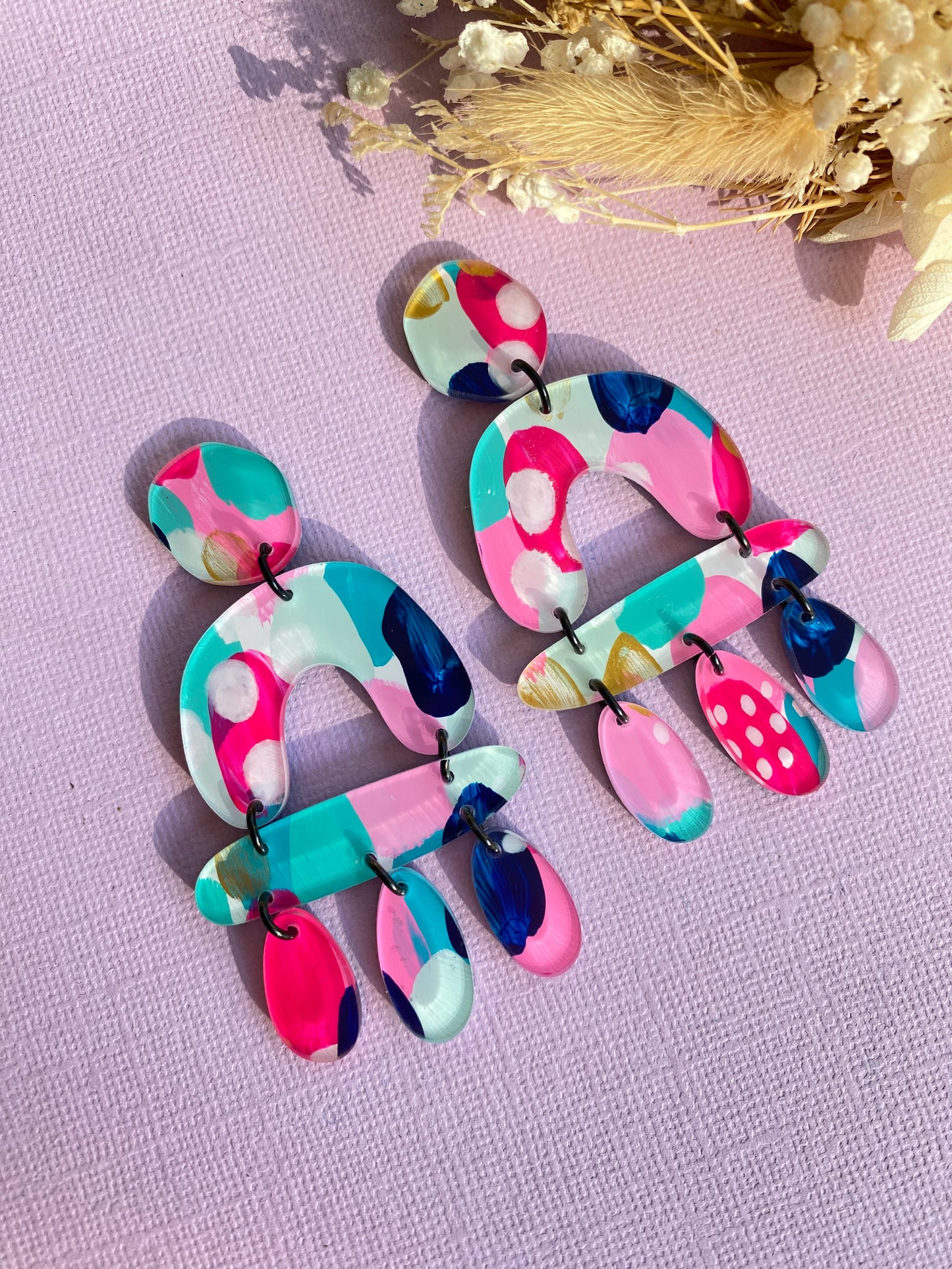 Daisy and Bunny - Claudia dangle