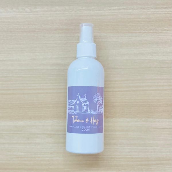 "Tobacco & Hay" - Room Spray