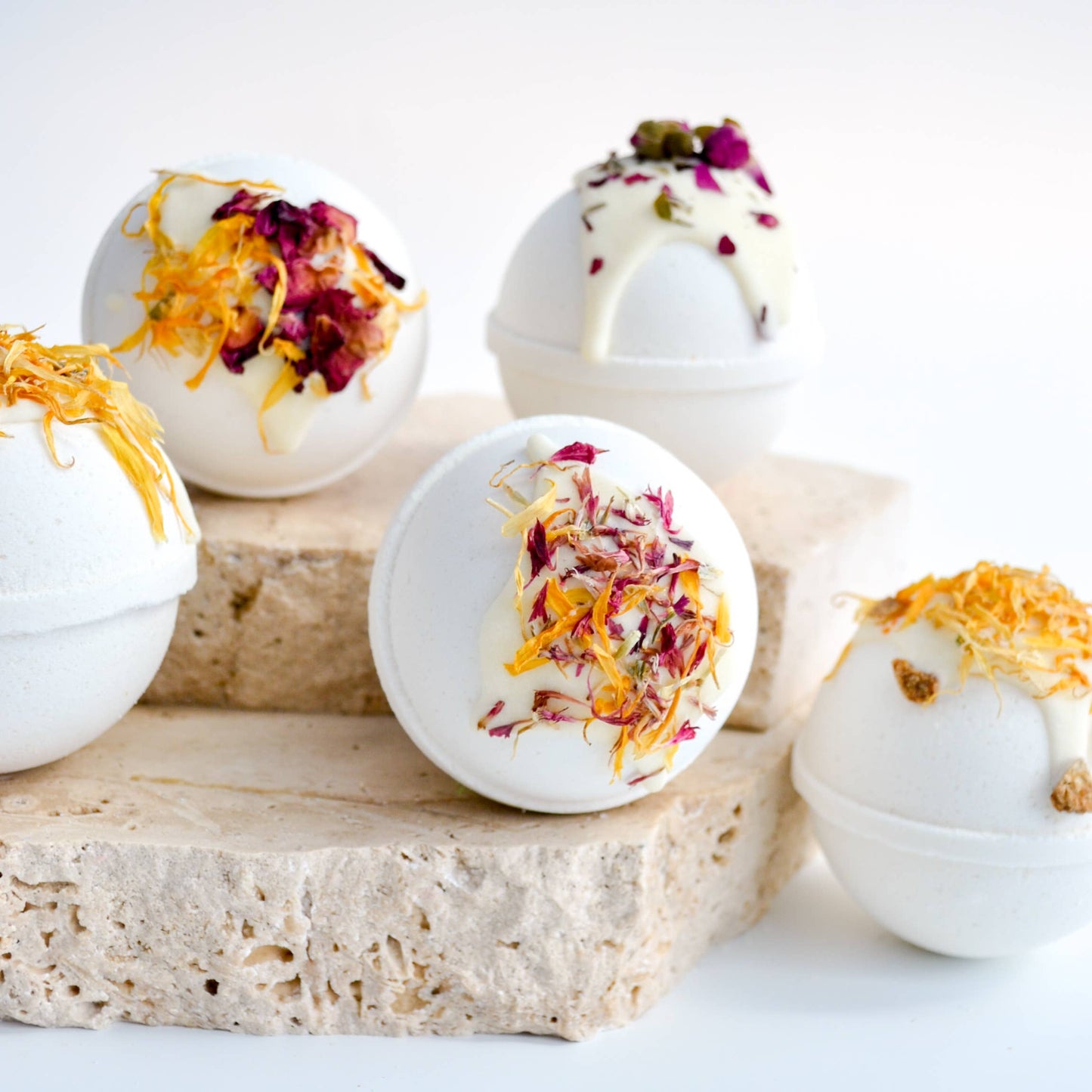 A Lil Luxury - Natural Botanical Bath Bomb: Reflections