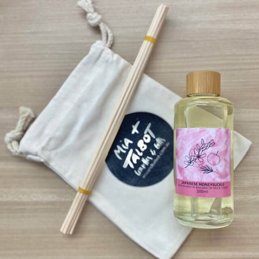"Japanese Honeysuckle" - Reed Diffuser