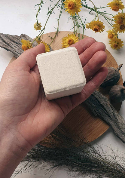 Lady Myrtle - Re-Energise - Shower Steamer large - native essential oils