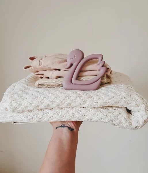 Silicone Swan teether - mauve- Bella Zailea image 0